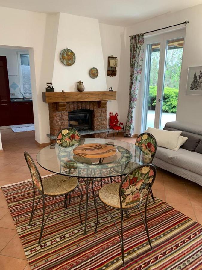 Casa Vacanze Al Capriano Appartamento Mora Cantello Exteriér fotografie